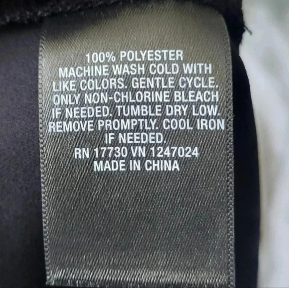 Size SM, MOSSIMO Black Drop Waist Chiffon Top, Ruffle Bottom, Ruffle Cap Sleeves - Picture 3 of 12